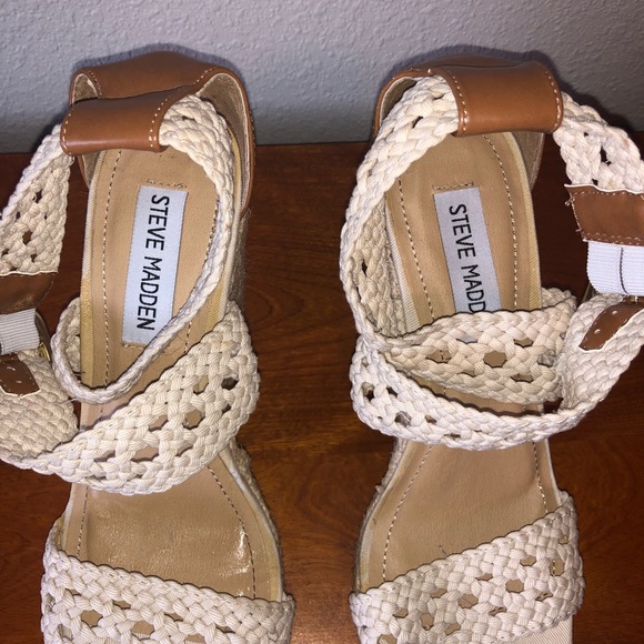 Steve Madden Wedges - Picture 2 of 3